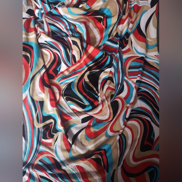 Carolina top. Size S. - Picture 8 of 9